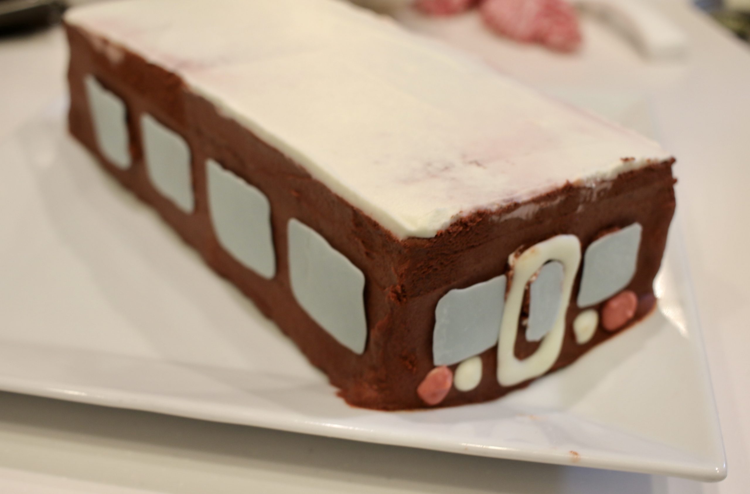 誕生日に手作り 阪急電車ケーキ 作り方 電車好きのためのお誕生日ご飯の様子 ありログ